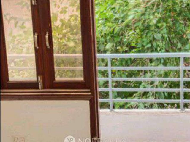 2 BHK Flat For Sale In Karol Bagh