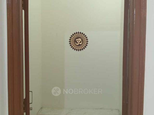 2 BHK Flat For Sale In Lakshmi Nagar Colony, shaikpet