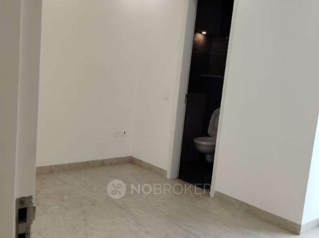 2 BHK Flat For Sale In Lajpat Nagar