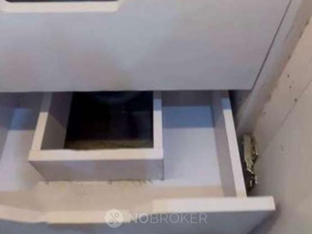 2 BHK Flat For Sale In Laxmi Nagar