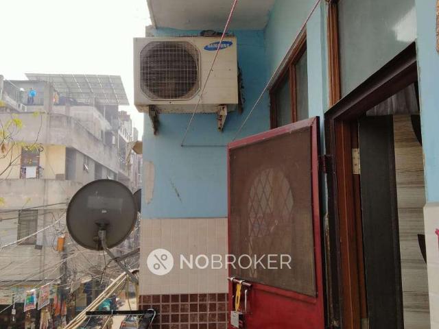 2 BHK Flat For Sale In Patparganj