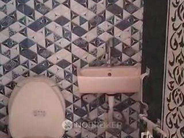 2 BHK Flat For Sale In Sector 7, Rohini