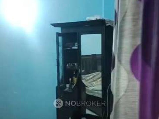 2 BHK Flat For Sale In Shakur Basti
