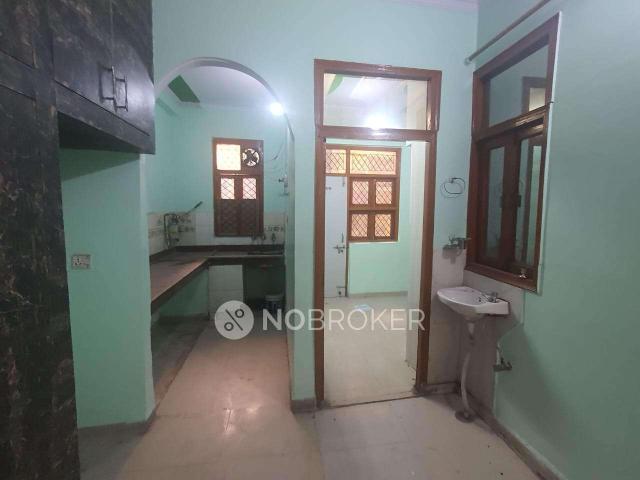 2 BHK Flat For Sale In Shakarpur