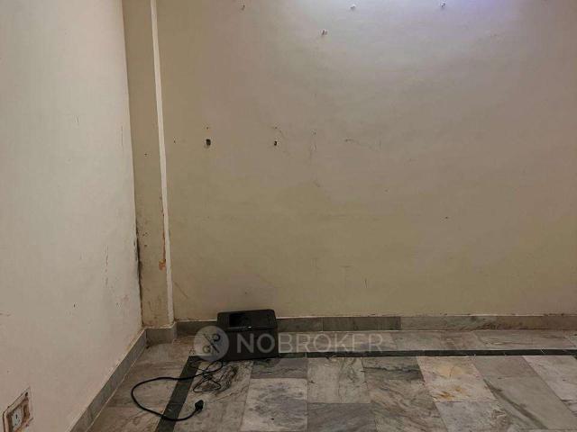 2 BHK Flat For Sale In Shakarpur