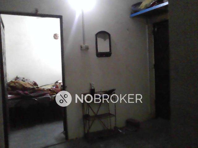 2 BHK Flat For Sale In Shakarpur Khas