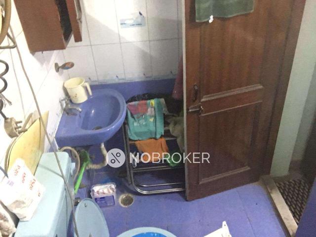 2 BHK Flat For Sale In Sheikh Sarai
