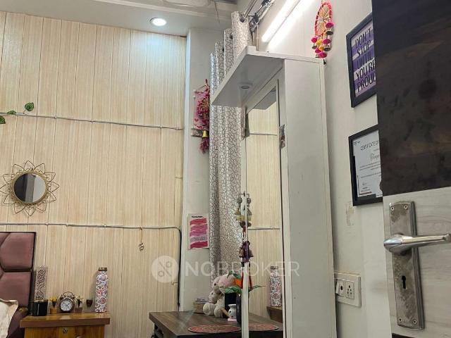 2 BHK Flat For Sale In Shukar Bazar Rd