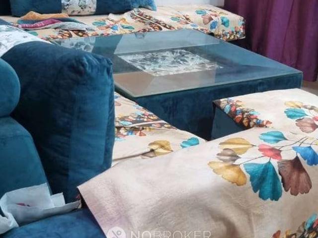 2 BHK Flat For Sale In West Vinod Nagar
