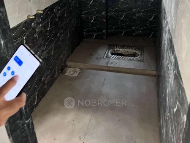 2 BHK Flat In Mu Castle For Sale In M. U.castle