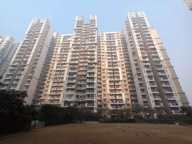 2 BHK Flat In My Wood Mahagun For Sale In Ghaziabad