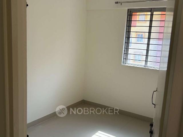 2 BHK Flat In Magarpatta Madhuvan for Rent In Mohammed Wadi