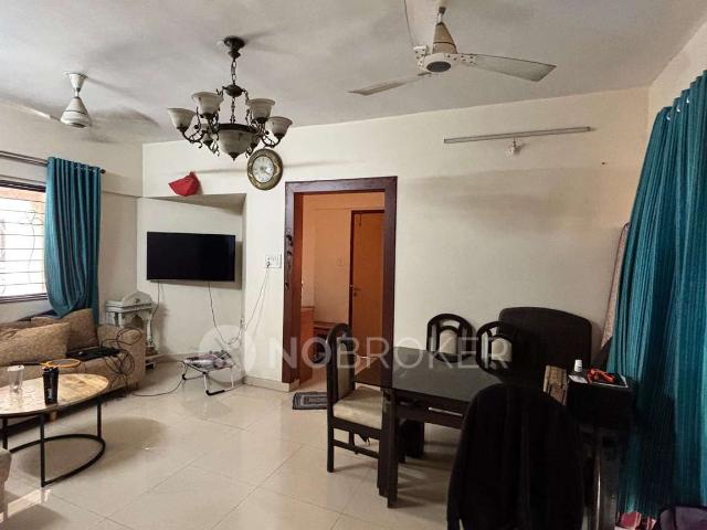 2 BHK Flat In Magarpatta Trillium, Hadapsar for Rent In Had