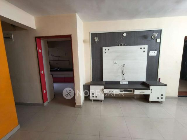 2 BHK Flat In Madhavbaug Society, Hadapsar for Rent In Ma