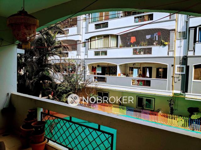 2 BHK Flat In Mahaveer Seasons for Rent In Hsr Layout