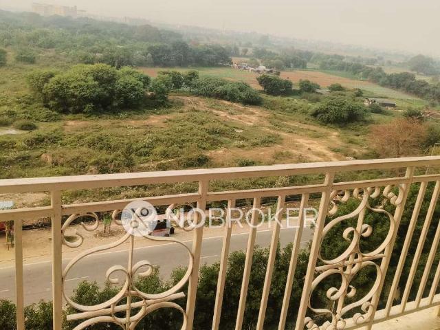 2 BHK Flat In Mahagun Mantra Ii For Sale In Sector 10