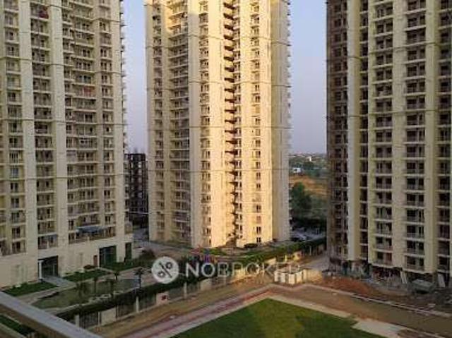 2 BHK Flat In Mahagun Mantra 2 For Sale In Sector 10