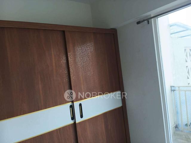 2 BHK Flat In Mahagun Mantraa 1 for Rent In Sector 10