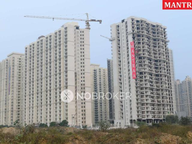 2 BHK Flat In Mahagun Mantraa Ii For Sale In Vaidpura