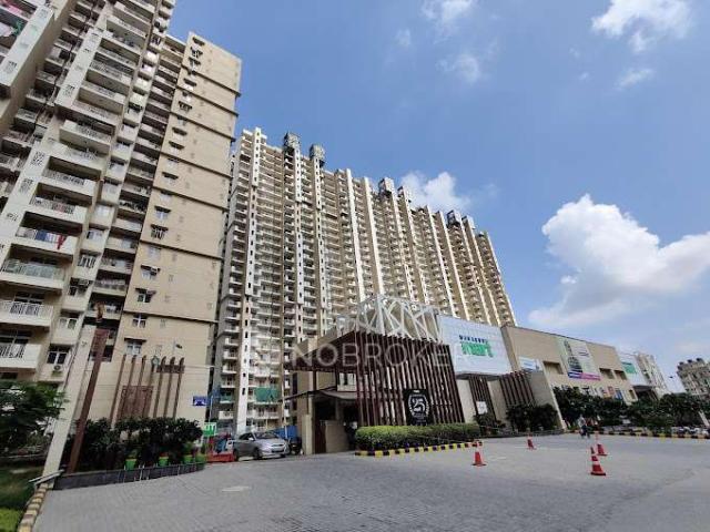 2 BHK Flat In Mahagun Mywoods For Sale In Gaur City 2