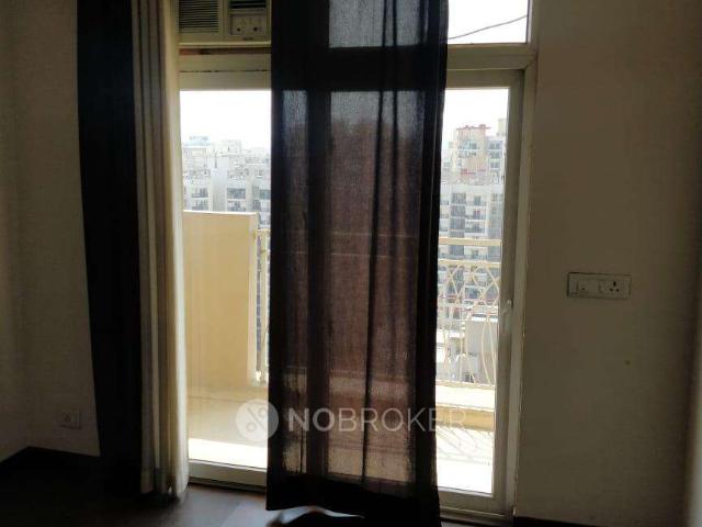 2 BHK Flat In Mahagun Mywoods, Noida Extension For Sale In Noida Extension