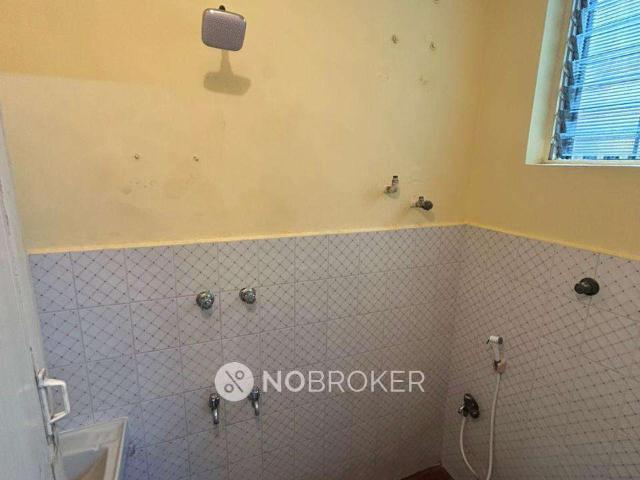 2 BHK Flat In Mahalakshmi Park, West Jafferkhanpet, Chennai