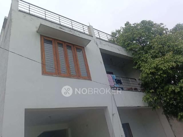 2 BHK Flat In Mahima Sadan for Rent In Dadri