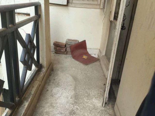 2 BHK Flat In Maitri Apartment For Sale In Patparganj