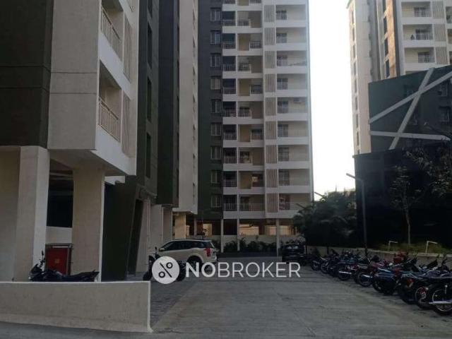 2 BHK Flat In Majestique Manhattan Phase Ii for Rent In Maj