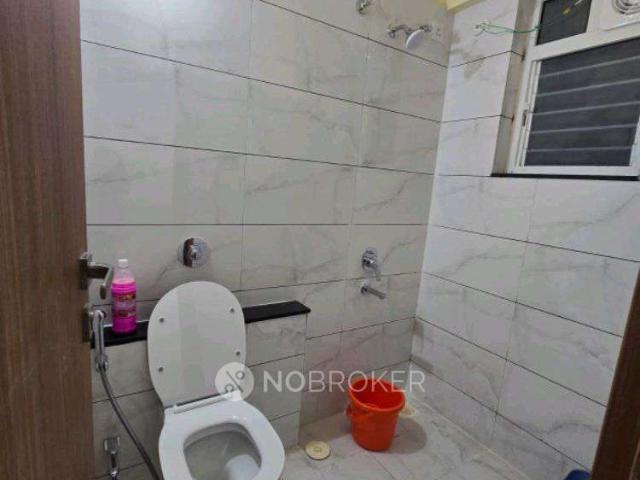 2 BHK Flat In Majestique Towers for Rent In Kharadi