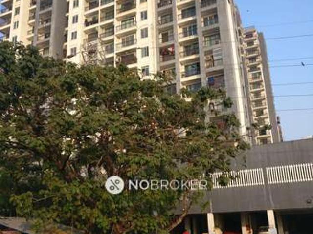 2 BHK Flat In Manavsthal Towers For Sale In Malad West