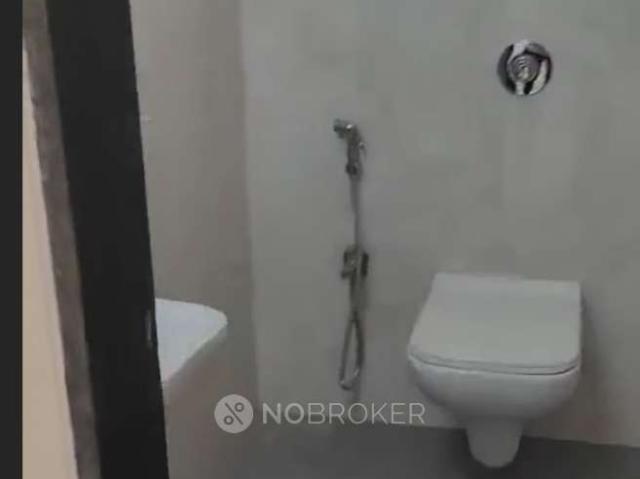 2 BHK Flat In Mangal Co Operative Soceity For Sale In Ghatkopar East