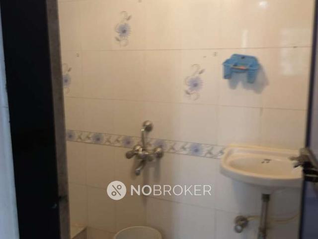 2 BHK Flat In Mangal Krupa Chs For Sale In Malad East