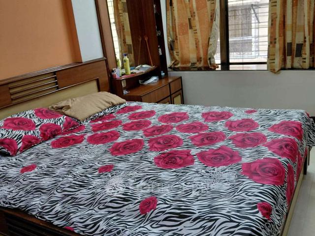 2 BHK Flat In Mangal Sudha Chs, Khar West for Rent In Khar West