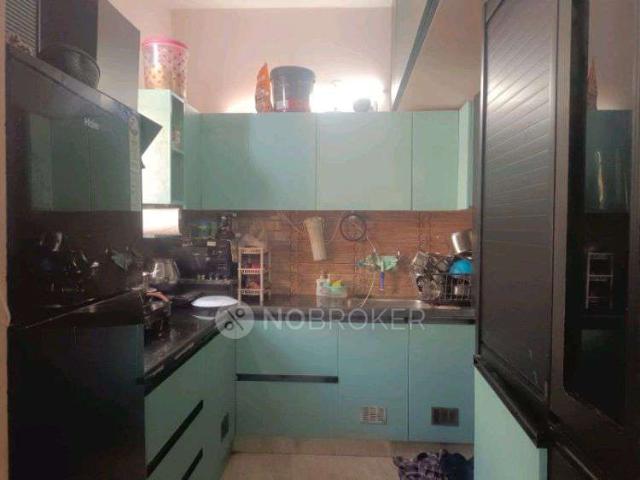 2 BHK Flat In Mango Farm For Sale In Dr Mgr St, Venugopal N