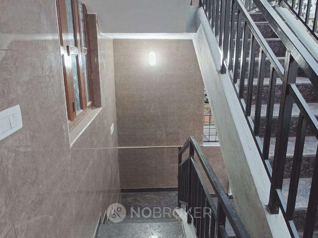 2 BHK Flat In Manyata Ambhrinyi, Krishnarajapura for Rent In Krishnarajapura