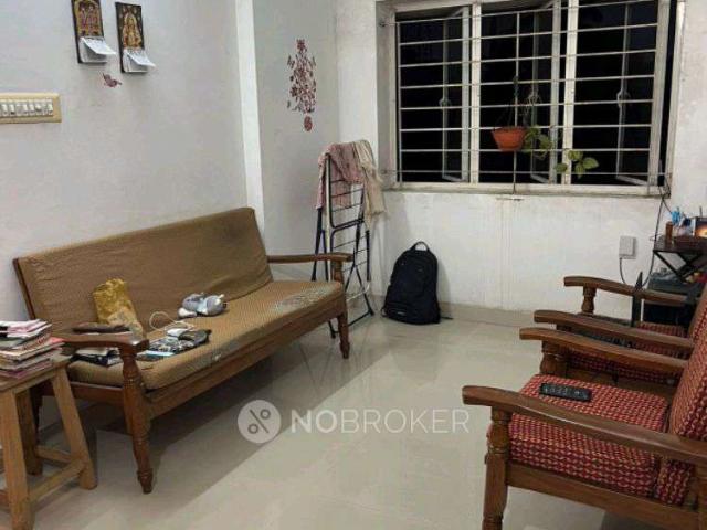 2 BHK Flat In Maple Towers For Sale In Virugambakkam