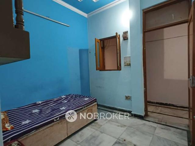 2 BHK Flat In Mata Niwas Apartment For Sale In Tilak Nagar