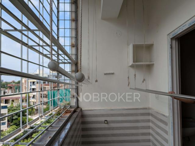 2 BHK Flat In Mathrubhuumi Vnr Towers For Sale In Gajularamaram