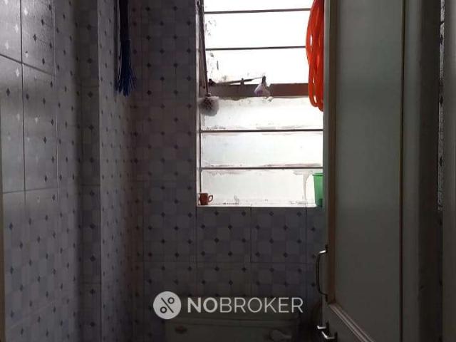 2 BHK Flat In Mayur Dawlth Apartment For Sale In Rasta Peth
