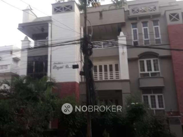 2 BHK Flat In Meenakshi Royal Court for Rent In Banjara Hil