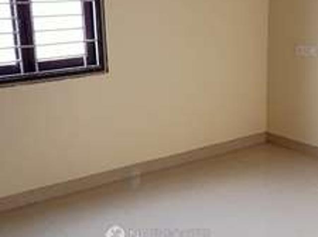 2 BHK Flat In Meera Homes For Sale In Perumbakkam
