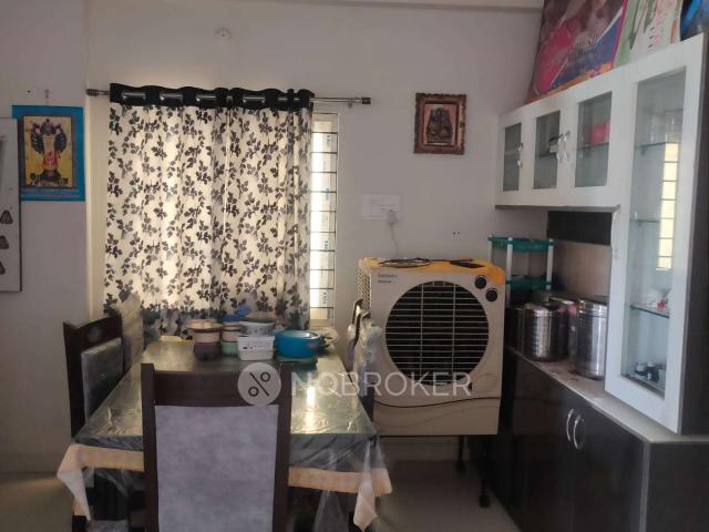 2 BHK Flat In Metro Park Apartment For Sale In Machabollaram