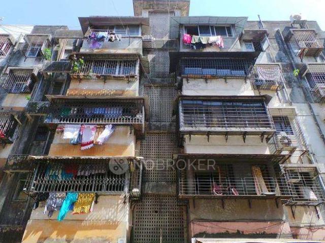 2 BHK Flat In Midlight Apartment For Sale In Kurla