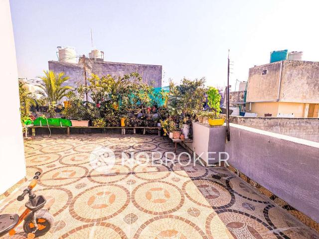 2 BHK Flat In Mohan Garden for Lease In Dwarka
