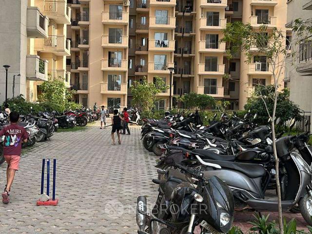 2 BHK Flat In Mrg The Balcony for Rent In Sector 93
