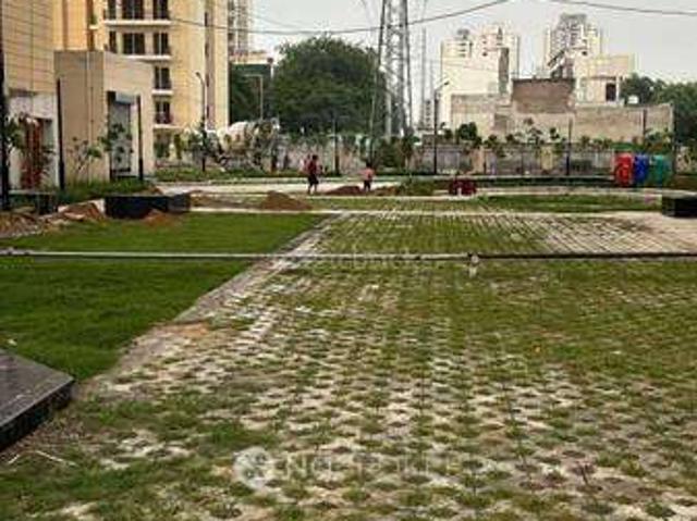 2 BHK Flat In Mrg Meridian for Rent In Sector 89
