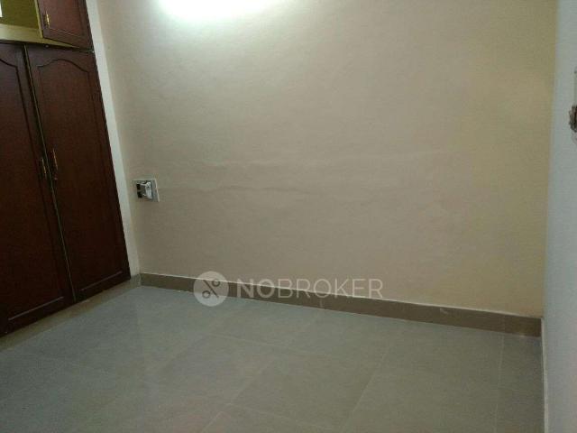 2 BHK Flat In Naveen Terraces for Rent In Koramangala