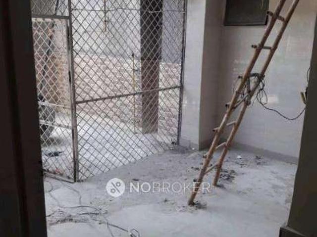 2 BHK Flat In Neelgiri Appartment Kaushambi for Rent In Kaushambi