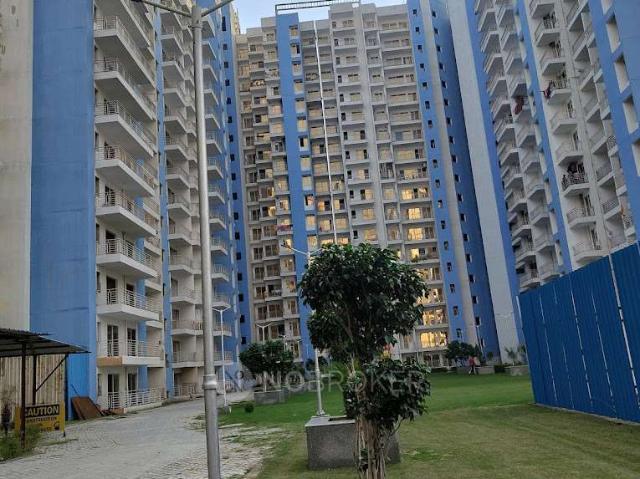 2 BHK Flat In Neo Town for Rent In Techzone 4